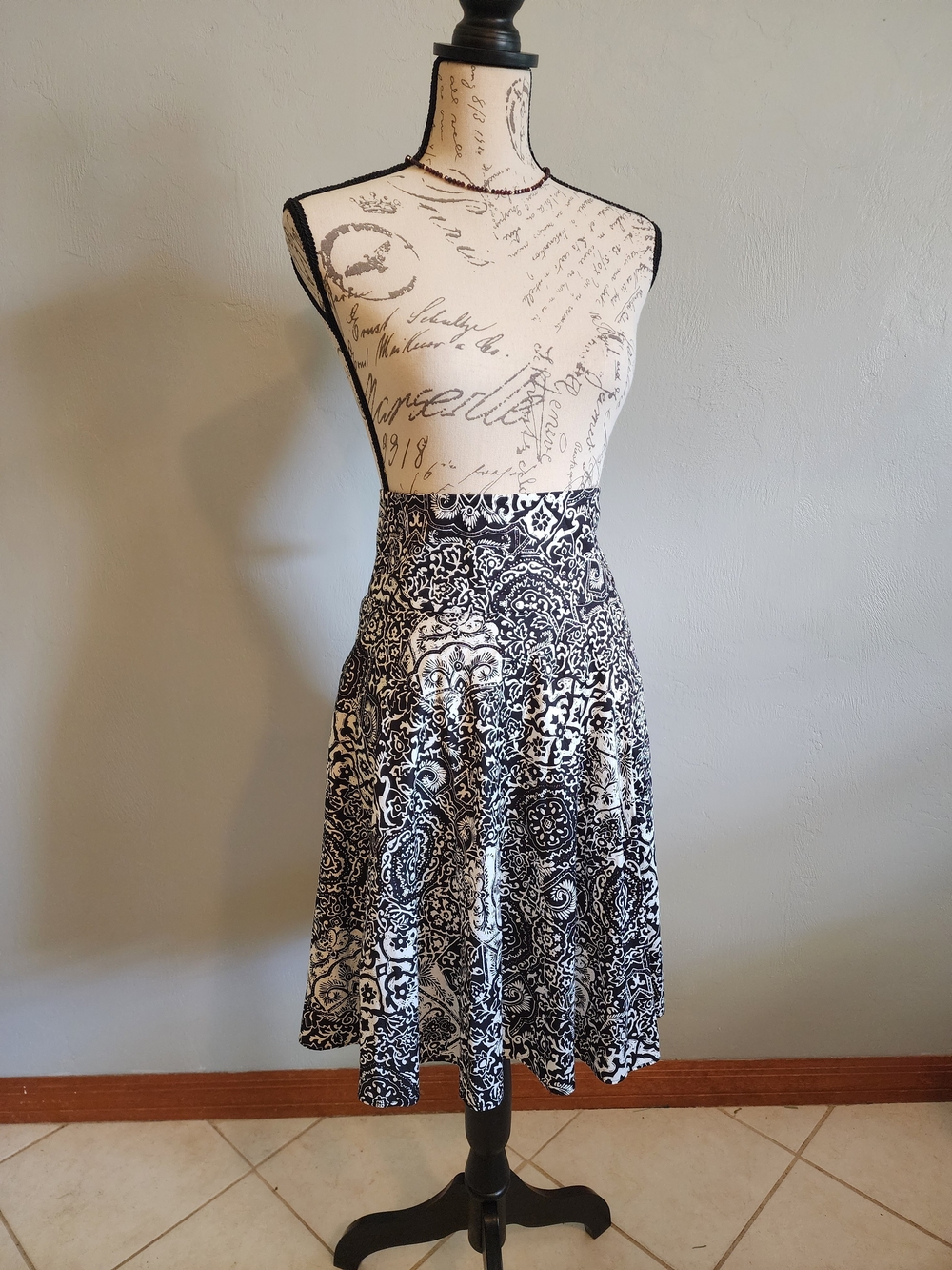 Ralph Lauren Black and White Printed A-line Skirt